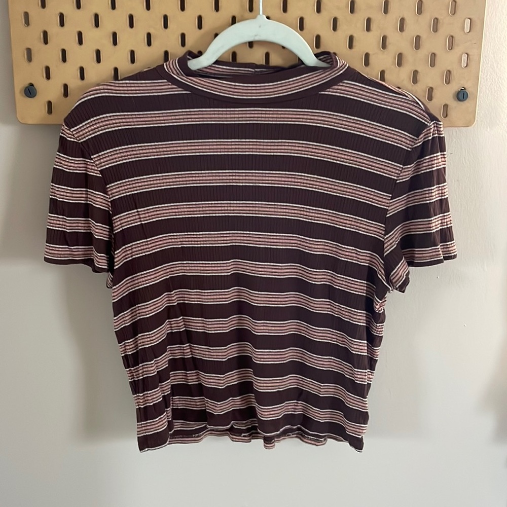 American Eagle Size L Shirt